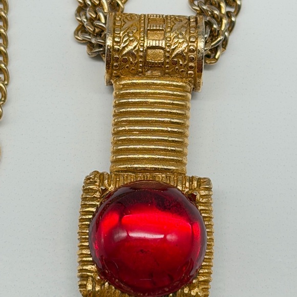 Vintage Signed Capri Maltese Cross Pendant Necklace – Red Glass Cabochons 24” - Picture 6 of 15